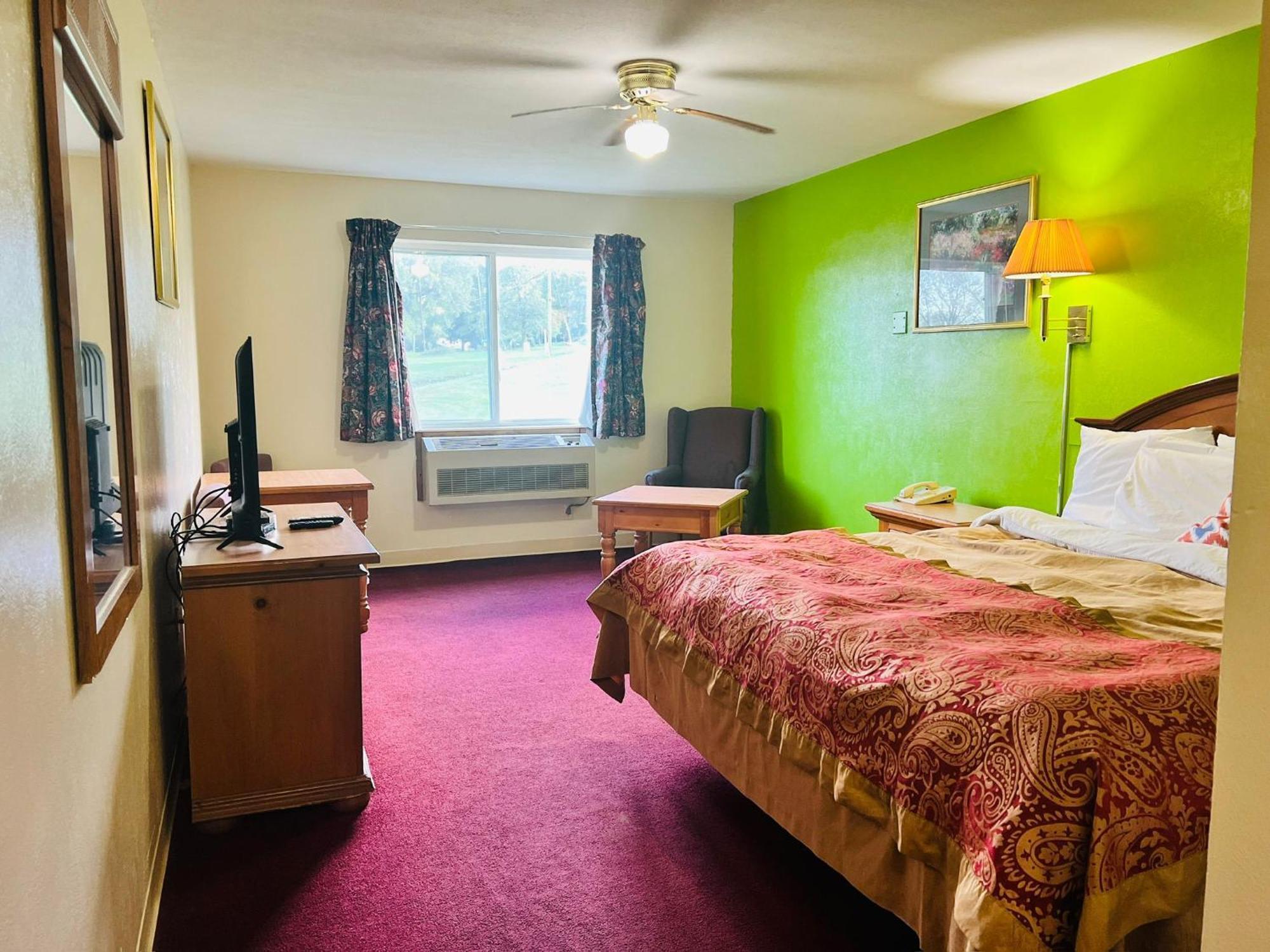 Villa Inn Motel Near Hwy 12 Wi Capital O Fort Atkinson Luaran gambar