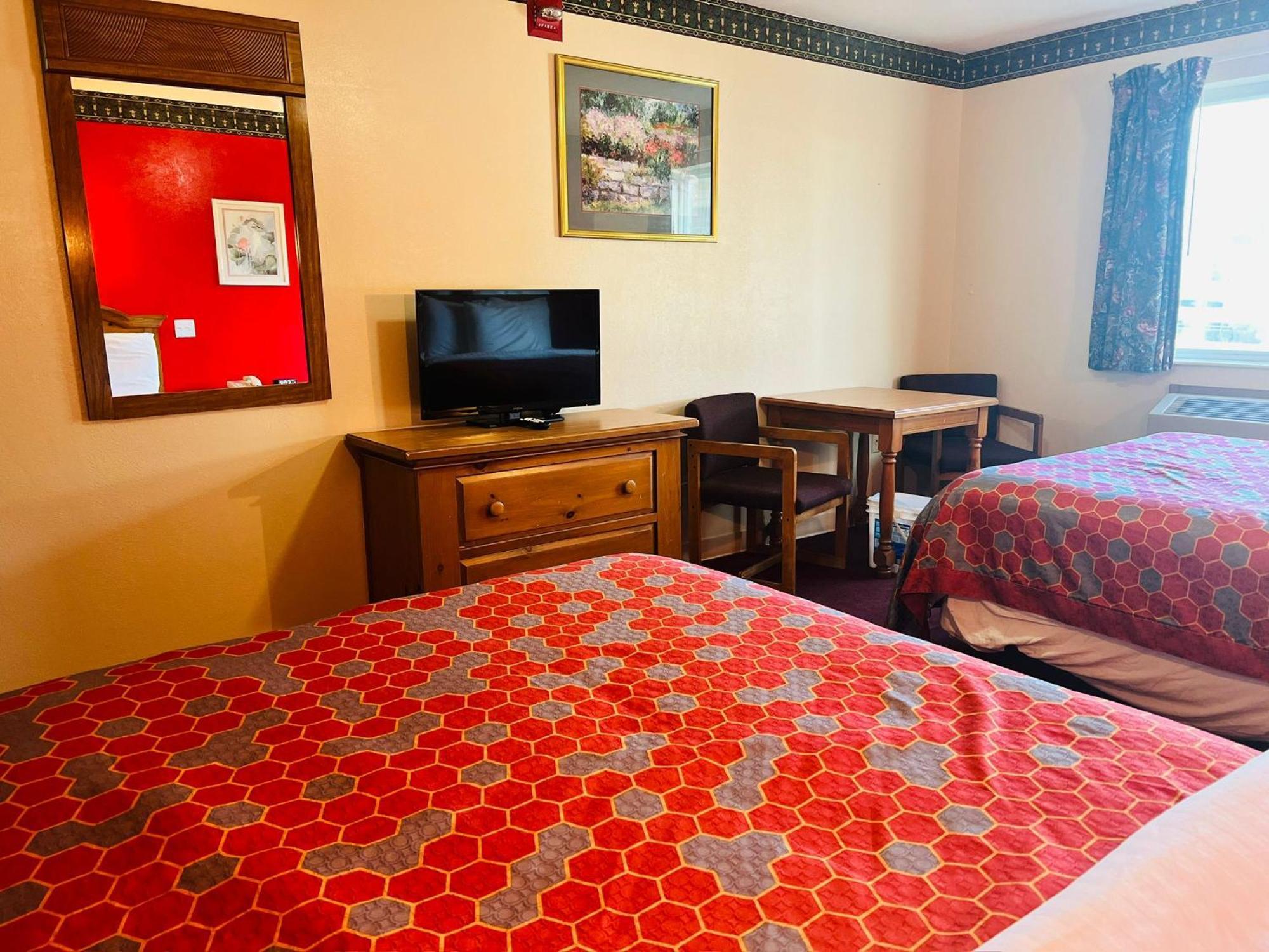 Villa Inn Motel Near Hwy 12 Wi Capital O Fort Atkinson Luaran gambar