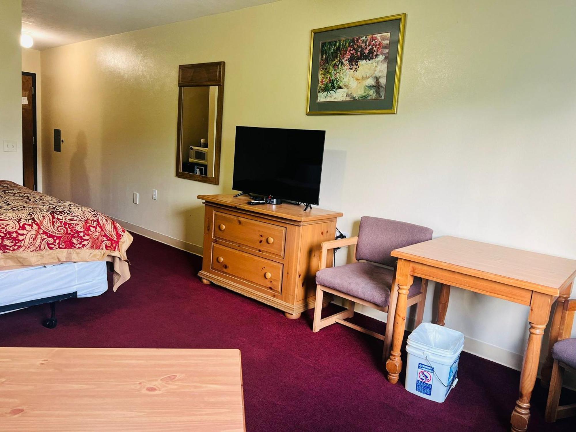 Villa Inn Motel Near Hwy 12 Wi Capital O Fort Atkinson Luaran gambar